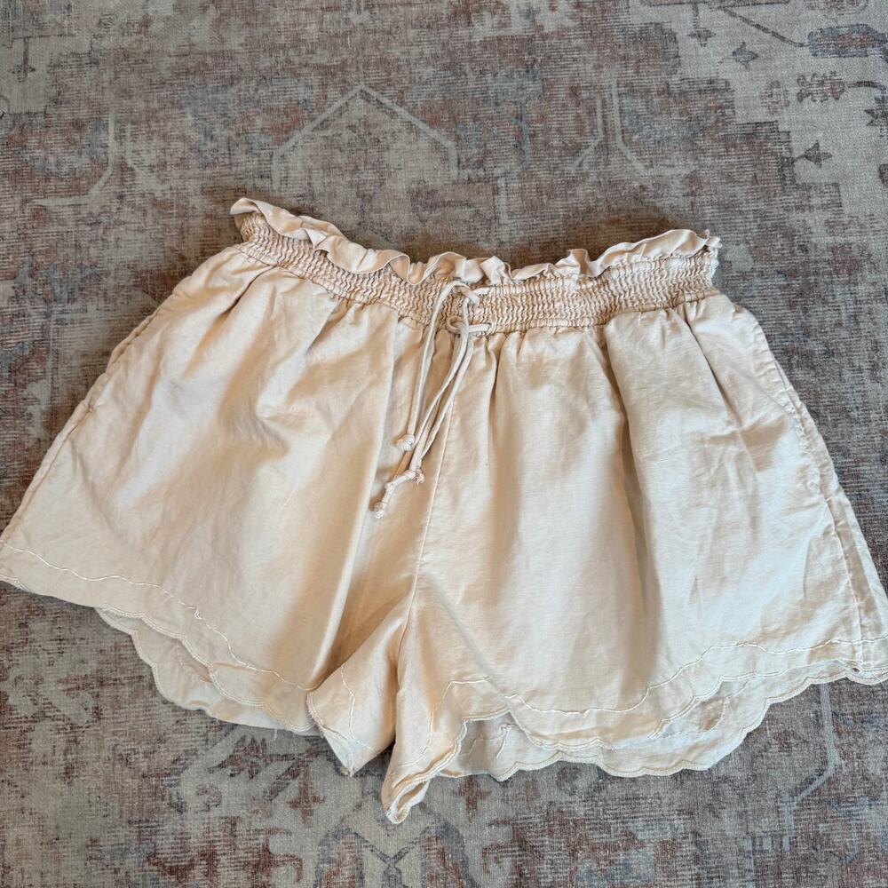 Anthropologie Linen Double Waistband Scalloped Shorts Beige, Summer, Cottagecore - Picture 9 of 10